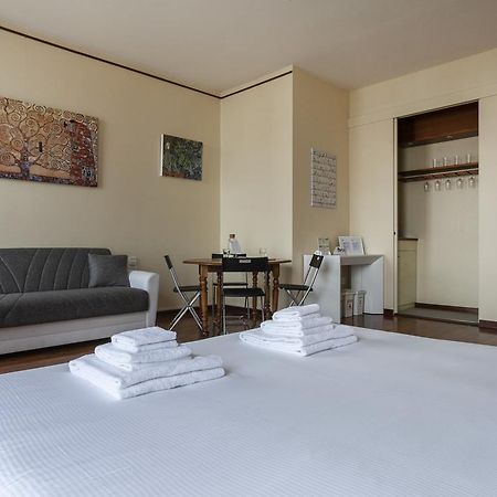Italianway-Santo Stefano 5 Apartment Milano Exterior foto